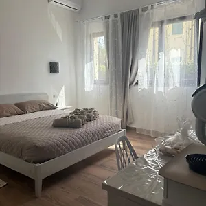 Affittacamere Privata In Paola